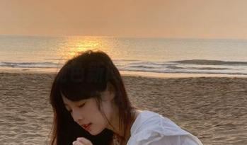 这次51cg吃瓜网站更新了啥？又是桃色新闻？感觉自己也成了吃瓜群众。
