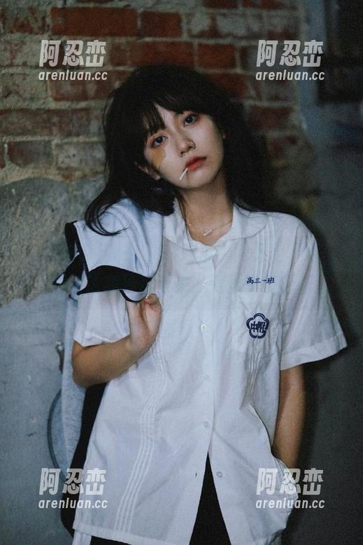 51吃瓜 我在“51吃瓜”网页上下载,看着评论我冷静下来,默默享受无聊。