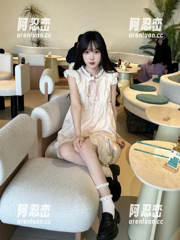 51吃瓜 下载“51吃瓜”的网页,结果发现我只是个“吃土”的孤独者。