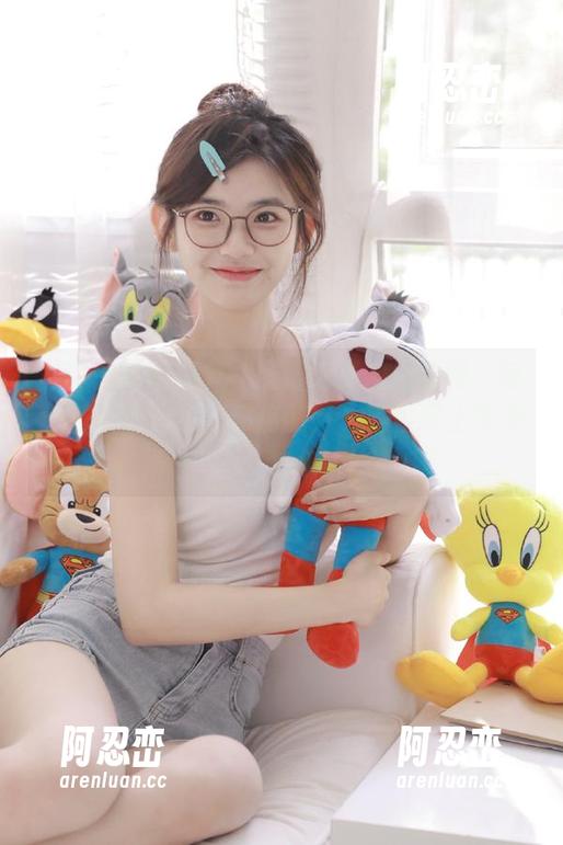 51最新吃瓜 51最新吃瓜视频官网:每个视频都让我心痒痒的,一定要跟上节奏!
