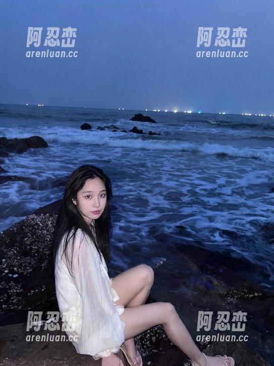 直达嘴边的热辣关键词，51每日吃瓜又来给你上妆了。