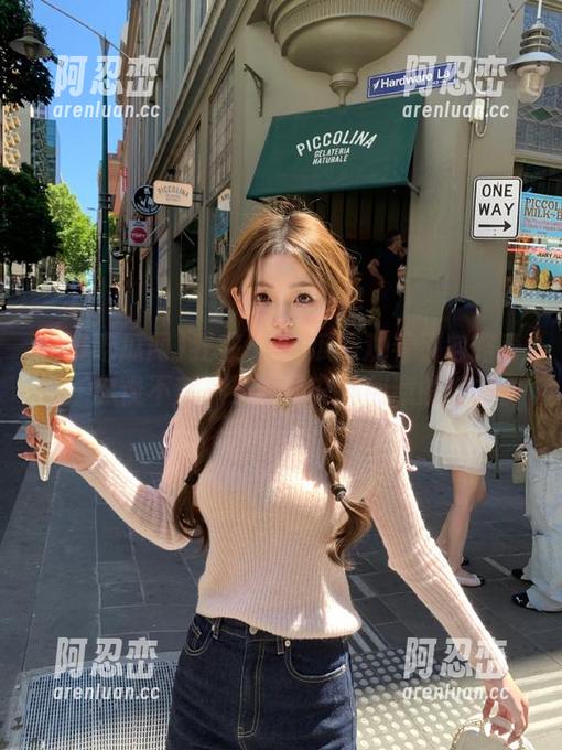 我在66吃瓜网观看了各路奇闻，忍俊不禁，果然是充满创意的地方。