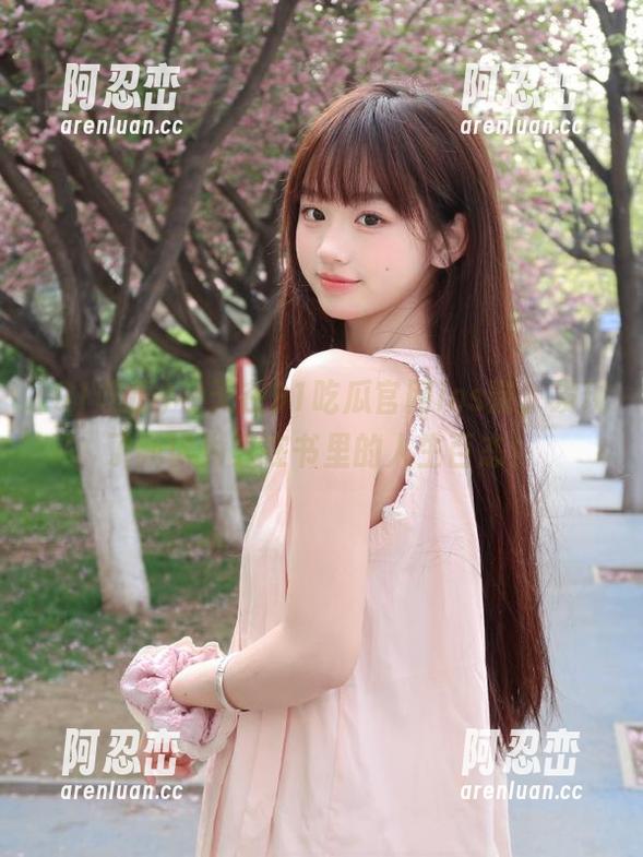 今天在91吃瓜官网ios端，发现了我以为只在书里的人生百态！