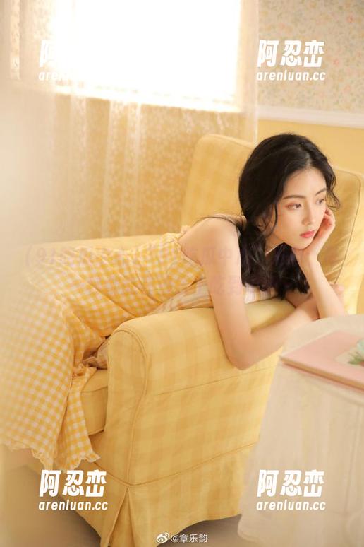 91吃瓜中心 “91吃瓜中心”发布:每一秒都能在沙发上吃到瓜噢~