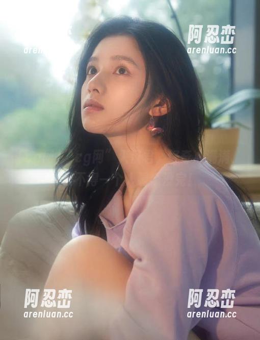 “cg网”入口君，好奇心满满，恨不得一个人看个没完！