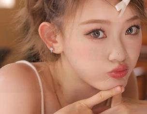 幸好有www.吃瓜网.fun，吃瓜的我永不迷路，放纵自己他们一直爱跑题。