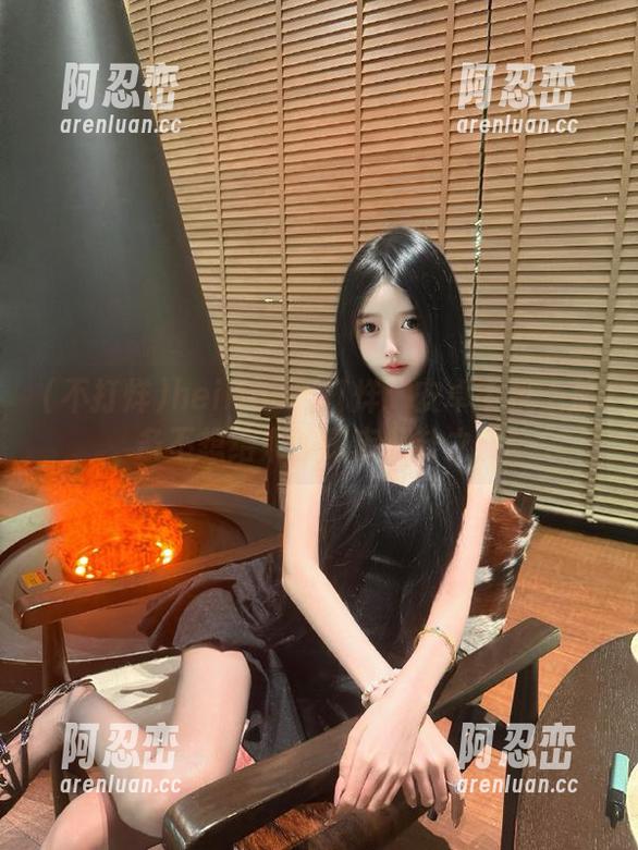 heiliao不打烊：安卓手机上那条不想结束的深夜八卦之旅