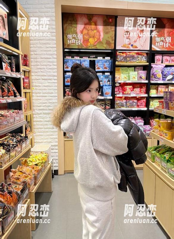 当所有人都在“九幺吃瓜”导航，你还打算撤退吗？不如一起陷进来。