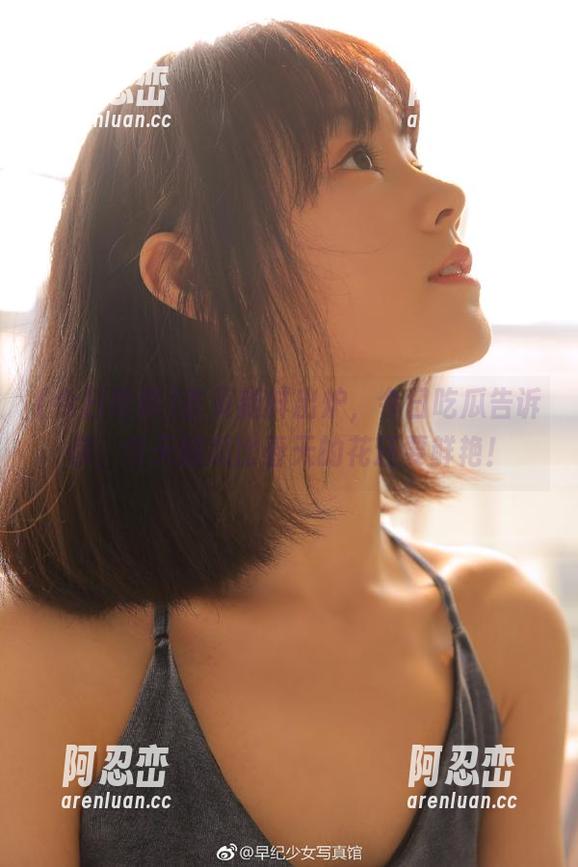 首页新鲜出炉，今日吃瓜告诉你，今天的瓜比春天的花还要鲜艳！