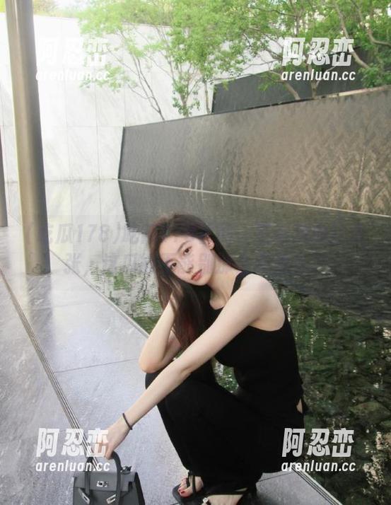 吃瓜178官网：看得我血脉贲张，这瓜能不能别那么带劲儿？