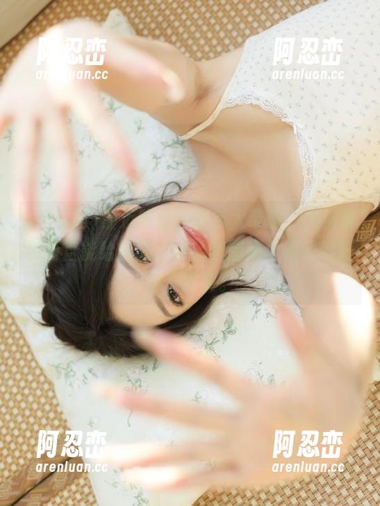 最近吃瓜网更新太带感，黑料反转简直能给编剧上课，真想搭个椅子好好坐下欣赏。