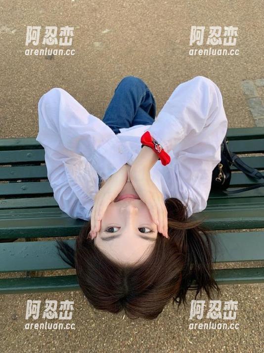 登录吃瓜网，情不自禁看了几个视频，没忍住想给他们打个分，结果…没法评级了。