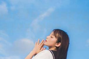 今天的心情就像在“吃瓜网站56”网页上被狂掀的浪潮，真希望能一直这么嗨～