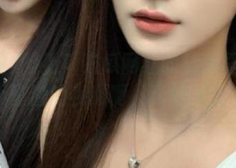 看！吃瓜网红的链接里藏着多少不靠谱的视频啊，真让人担心。