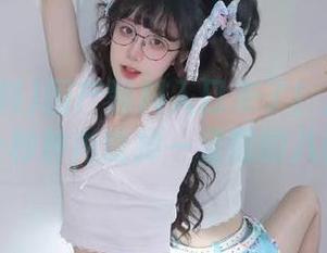 国产黑料入口来了！居然能让我十秒钟内吃掉一星期的八卦！