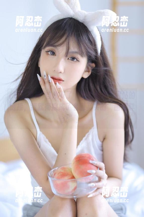 自从有了“明星黑料”网站的链接，我就彻底成了名副其实的“围观群众”！