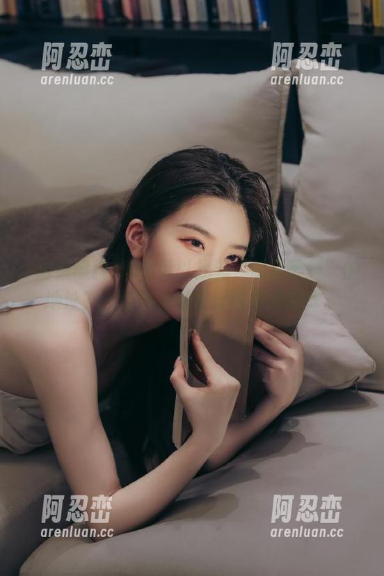 哪里可以找到“明星黑料”的地址？一场视觉和听觉的双重轰炸。