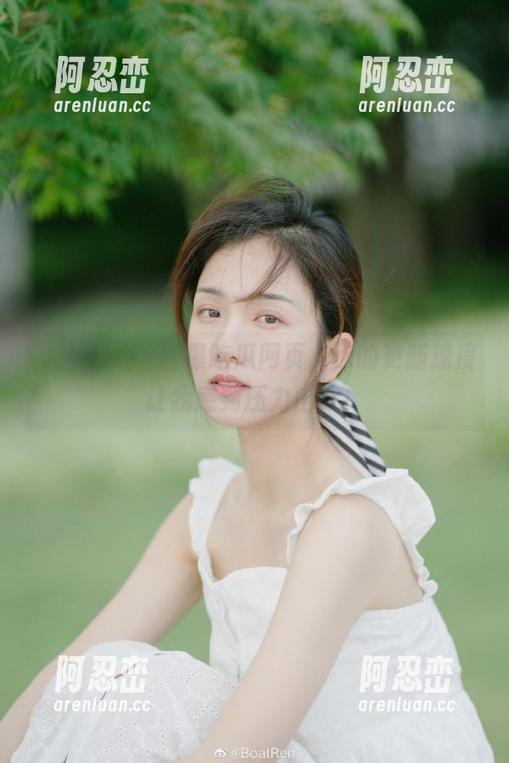 网曝吃瓜网页，你的更新速度让我感到压力山大！
