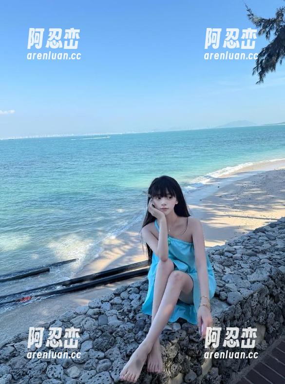 收够了瓜？别忘了下载网曝黑料，后面还有好戏！