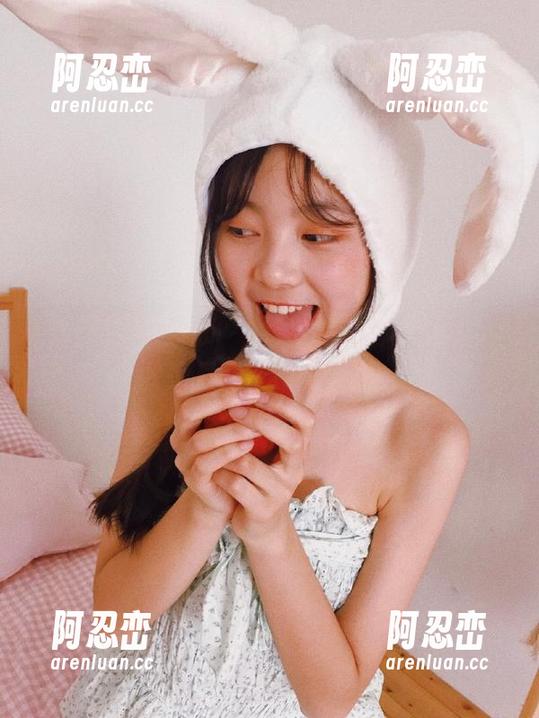 点击“黑哥黑料”，分享你的独家见闻，绝不羞涩！