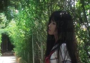 想要吃饱瓜？黑料不打烊“入口”带你直达八卦巅峰。