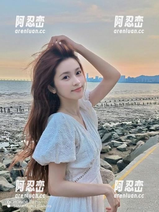 要不要在万里长征篇黑料永久不打烊里，开个收藏黑料的行为艺术展？