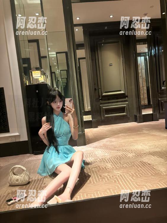 不吃不快，多种最新瓜任你选择，黑料社只需放马过来就好，哈哈！
