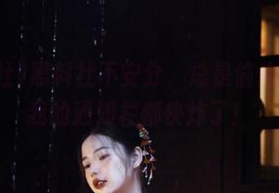 黑料社不安分，总是偷偷更新，我的通知栏都快炸了！