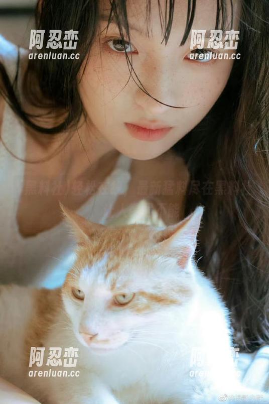 轻松在线，最新猛料尽在黑料社，让人欲罢不能